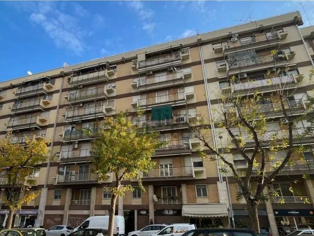Appartamento in vendita a Municipio 2, Puglia