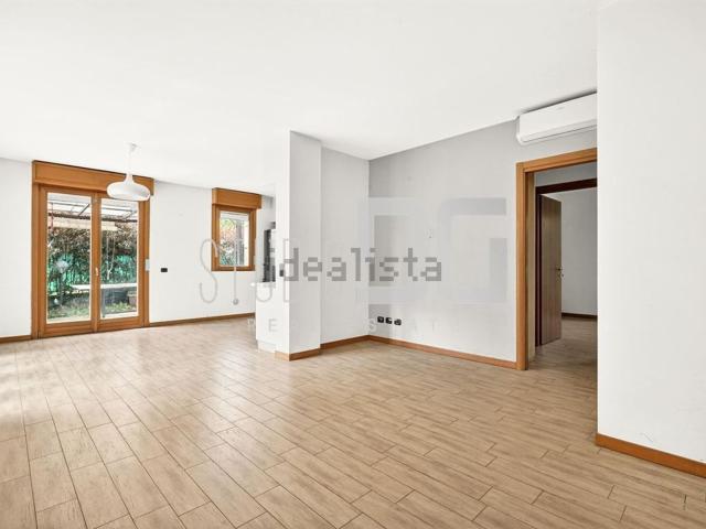 Appartamento in vendita a Boschetto, Desio