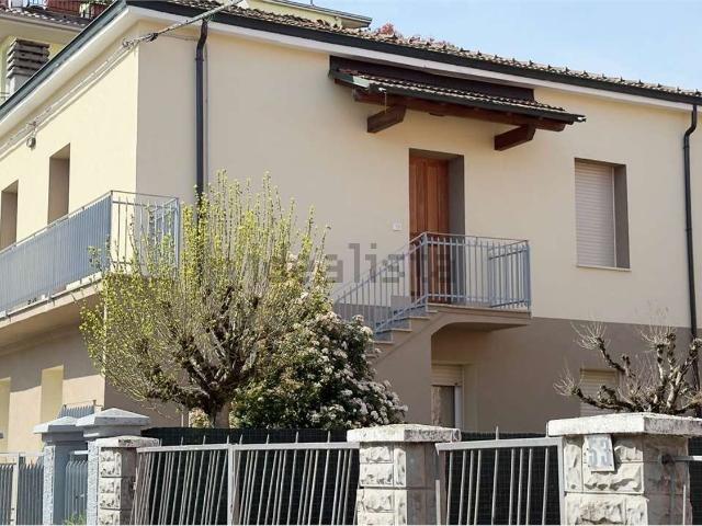 Appartamento in vendita a Buon Pastore-Sant'Agnese-San Damaso, Modena