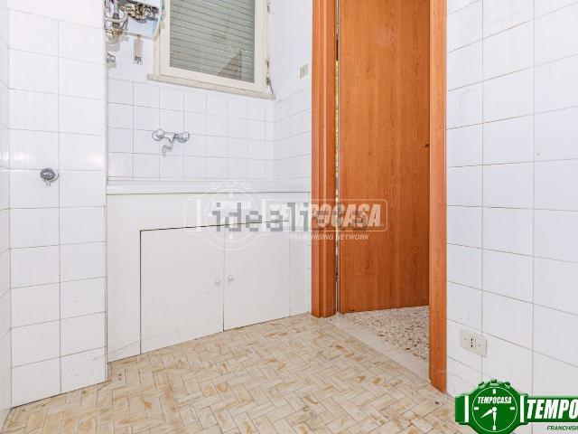 Appartamento in vendita a Voghera, Lombardia