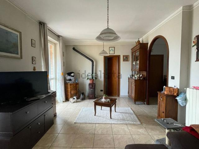 Appartamento in vendita a Magione, Perugia