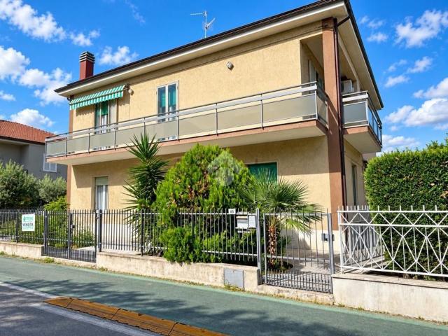 Appartamento in vendita a Sambuceto, San Giovanni Teatino