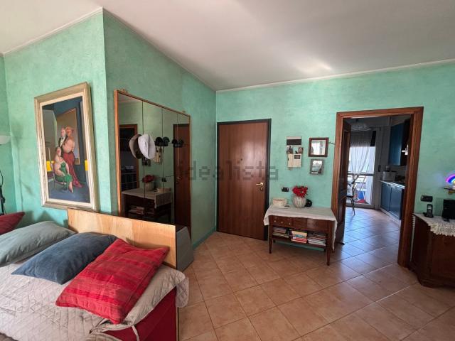 Appartamento in vendita a Unione dei comuni del Distretto Ceramico, Sassuolo