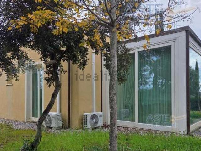 Appartamento in vendita a Cecina, Toscana
