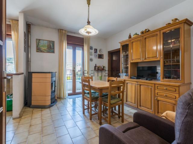 Appartamento in vendita a Sassocorvaro Auditore, Marche