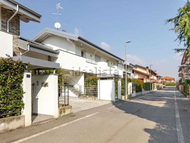 Appartamento in vendita a Bernate, Arcore