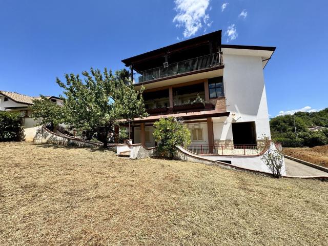 Appartamento in vendita a Ceccano, Lazio