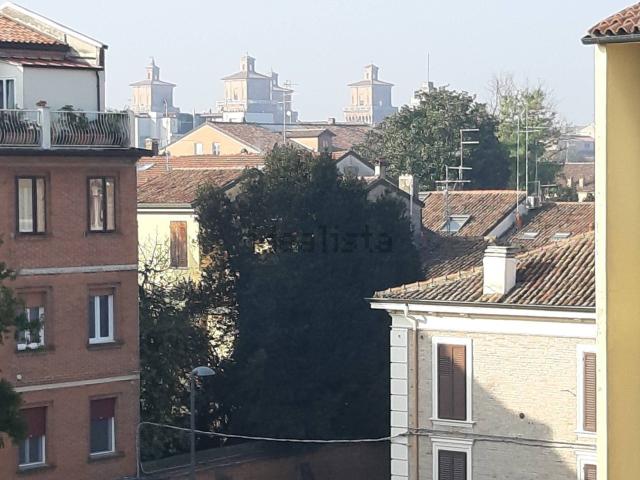 Appartamento in vendita a Centro cittadino, Ferrara