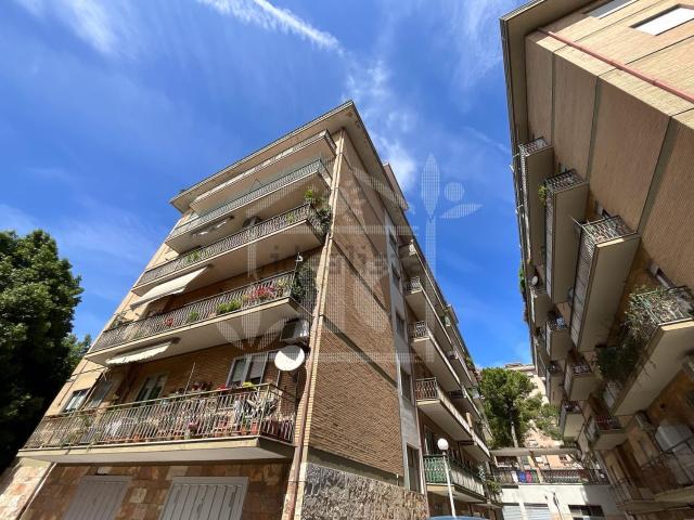 Appartamento in vendita a Pescara Colli, Pescara