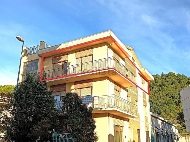 Appartamento in vendita a Foligno, Umbria