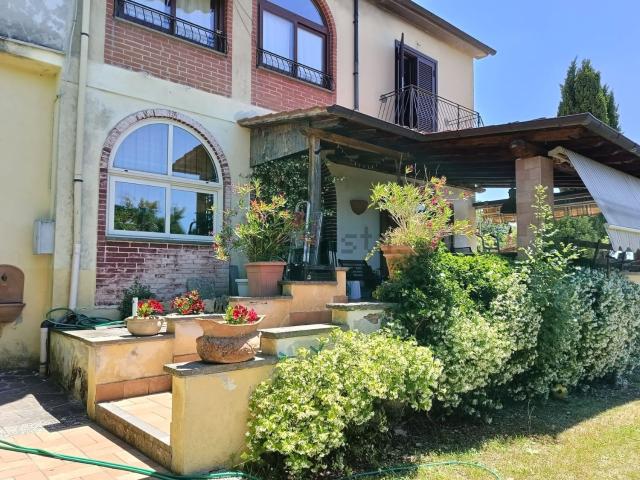 Appartamento in vendita a Ronciglione, Lazio