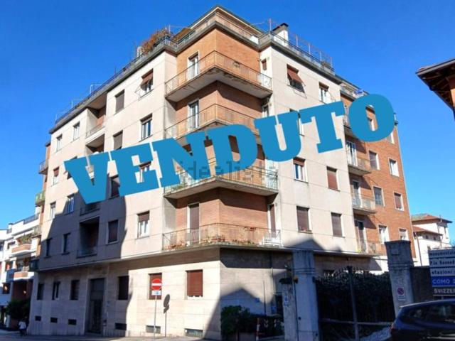 Appartamento in vendita a Biumo Superiore, Varese