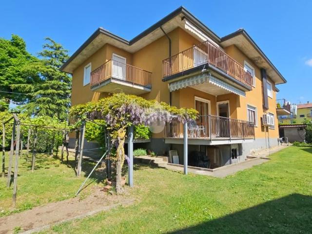 Appartamento in vendita a Varese, Lombardia