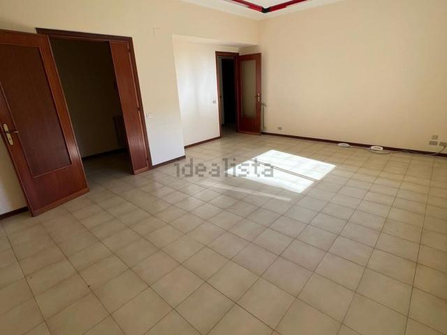 Appartamento in vendita a Cannistrà, Barcellona Pozzo Di Gotto