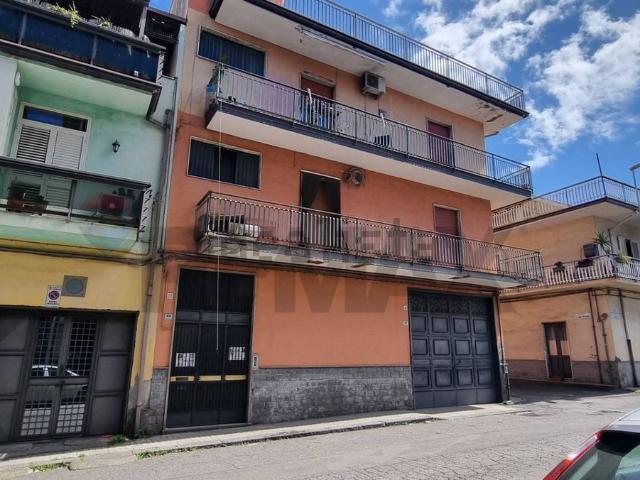 Appartamento in vendita a Paternò, Sicilia