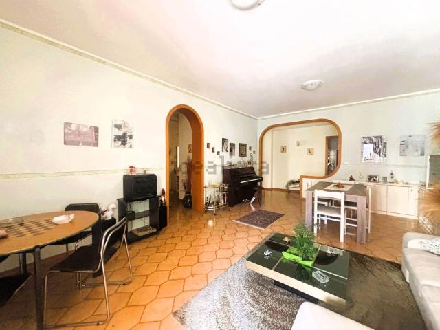 Appartamento in vendita a Aci Catena, Sicilia