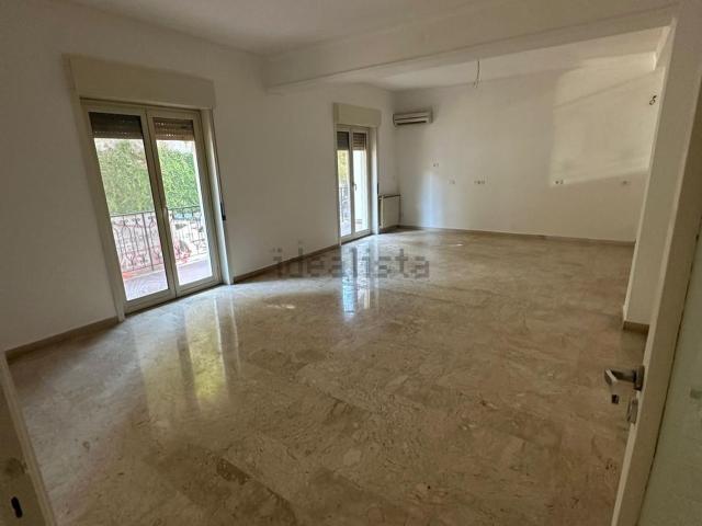 Appartamento in vendita a V Circoscrizione, Messina