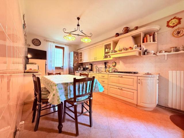Appartamento in vendita a Assago, Lombardia