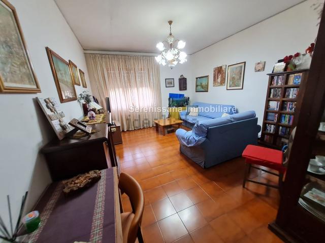 Appartamento in vendita a Vallefoglia, Marche