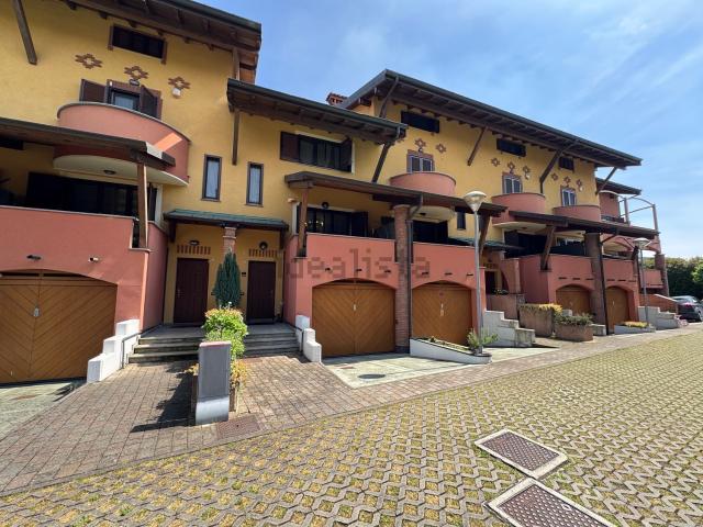 Appartamento in vendita a Trezzano Sul Naviglio, Lombardia