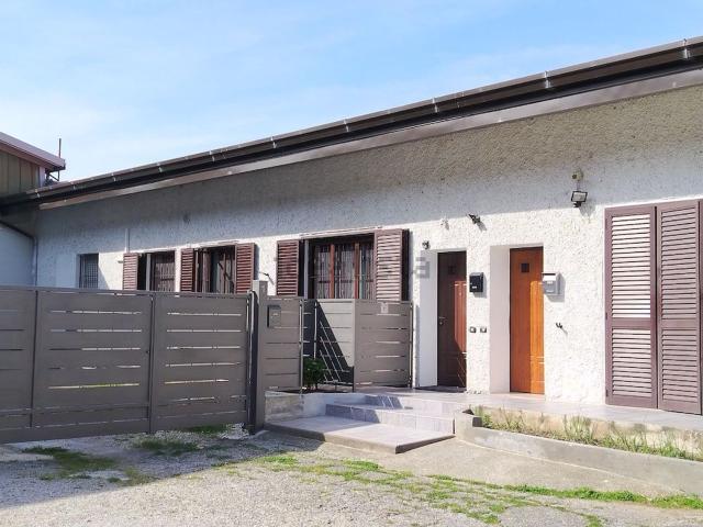 Appartamento in vendita a Robbiate, Lecco