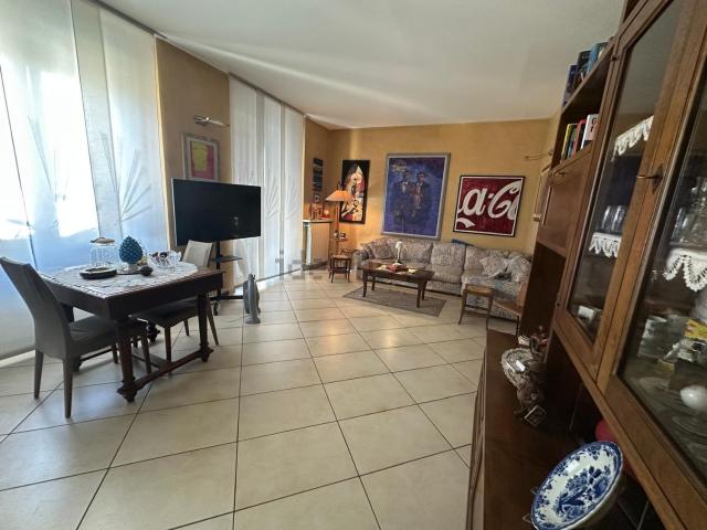 Appartamento in vendita a Alzano Lombardo, Lombardia