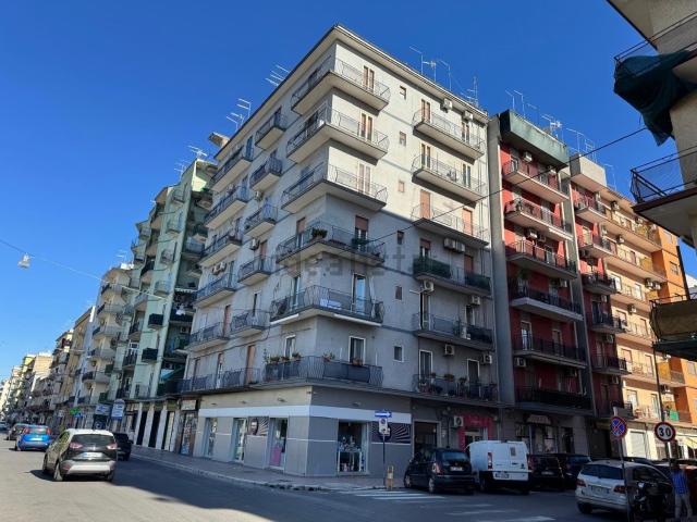 Appartamento in vendita a Taranto
