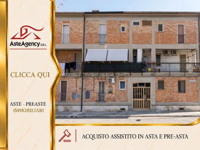Appartamento in vendita a Rione Spine Bianche, Matera