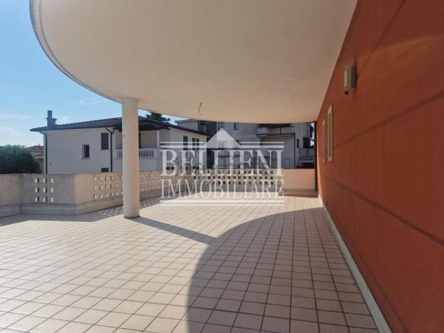 Appartamento in vendita a Parco Città, Vicenza