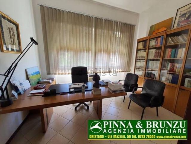 Appartamento in vendita a Oristano, Sardigna/Sardegna