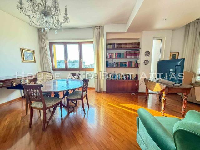 Appartamento in vendita a Livorno, Toscana