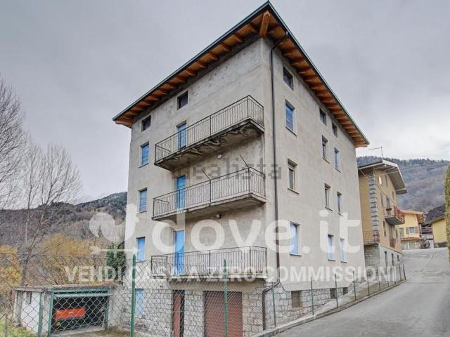 Appartamento in vendita a Comunità montana della valle Camonica, Breno
