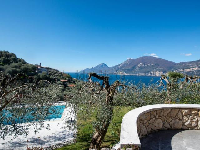 Appartamento in vendita a Brenzone sul Garda, Veneto
