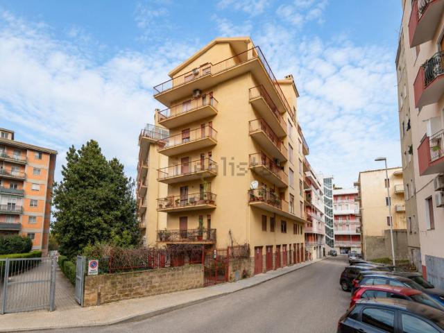 Appartamento in vendita a San Pietro, Cala Di Volpe