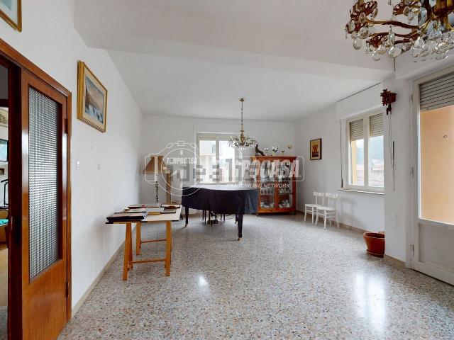 Appartamento in vendita a Marche, Macerata