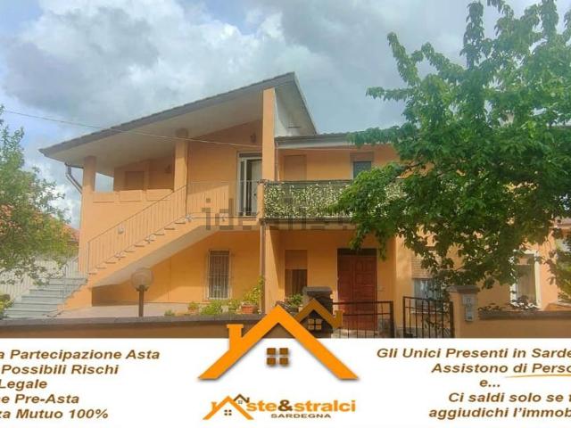 Appartamento in vendita a Bonaria, Cagliari