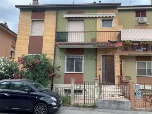 Appartamento in vendita a Calcinari, Marche