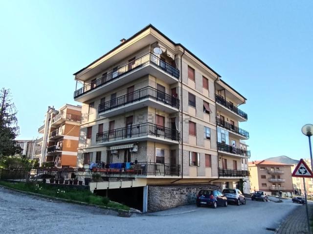 Appartamento in vendita a Borgo, Marche