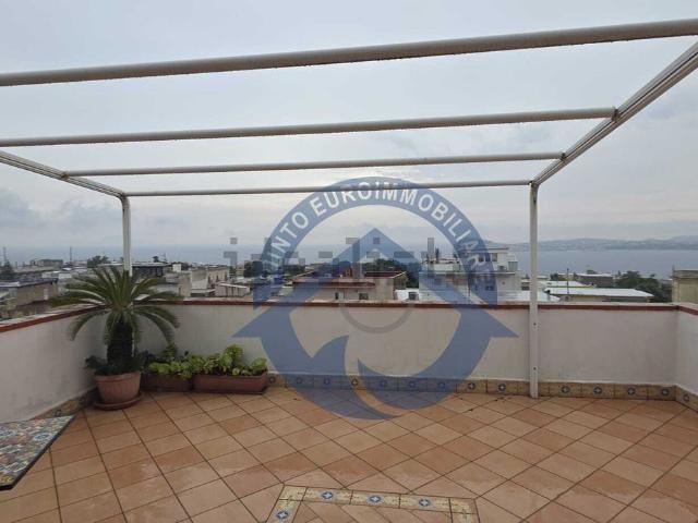Attico in vendita a Monte Di Procida, Campania