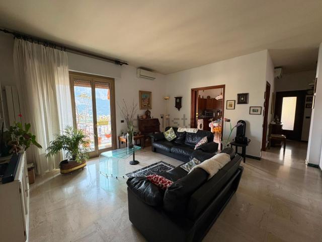 Appartamento in vendita a Ventimiglia, Liguria