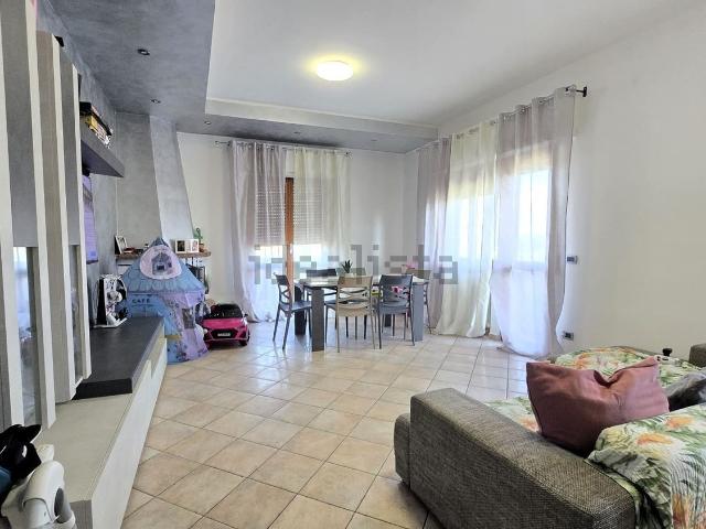 Appartamento in vendita a Teramo, Abruzzo