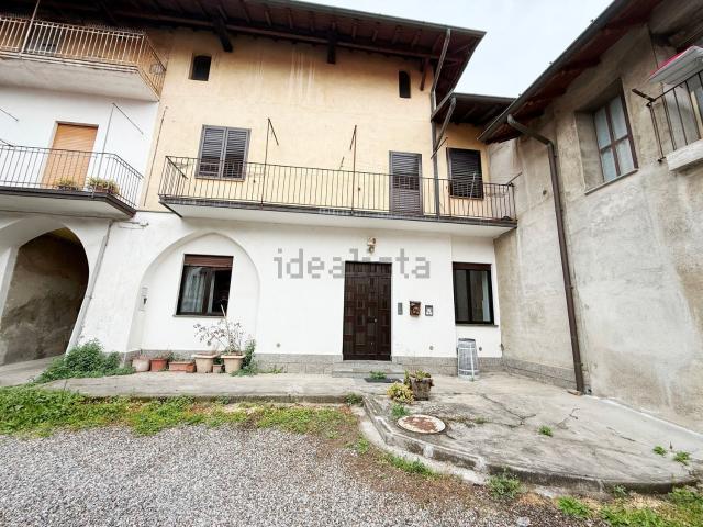 Appartamento in vendita a Gerenzano, Varese