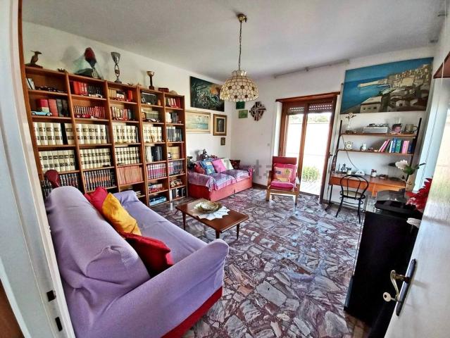 Appartamento in vendita a Gaeta, Lazio