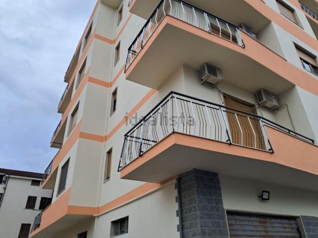 Appartamento in vendita a Calabria, Reggio Calabria