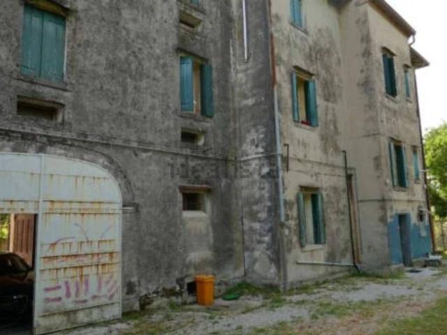 Appartamento in vendita a Villadolt / Viladolt, Fontanafredda