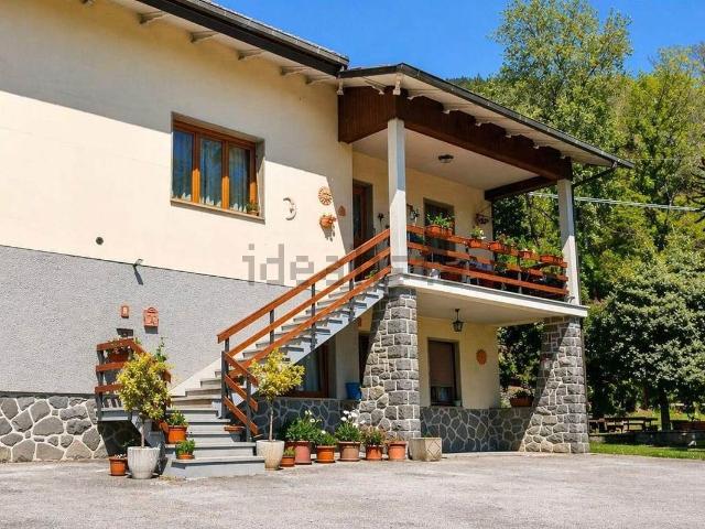 Appartamento in vendita a Cutigliano, Abetone Cutigliano