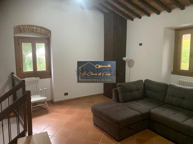 Appartamento in vendita a Collesalvetti, Toscana