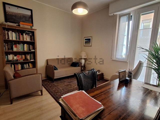 Appartamento in vendita a Centro storico, Pesaro