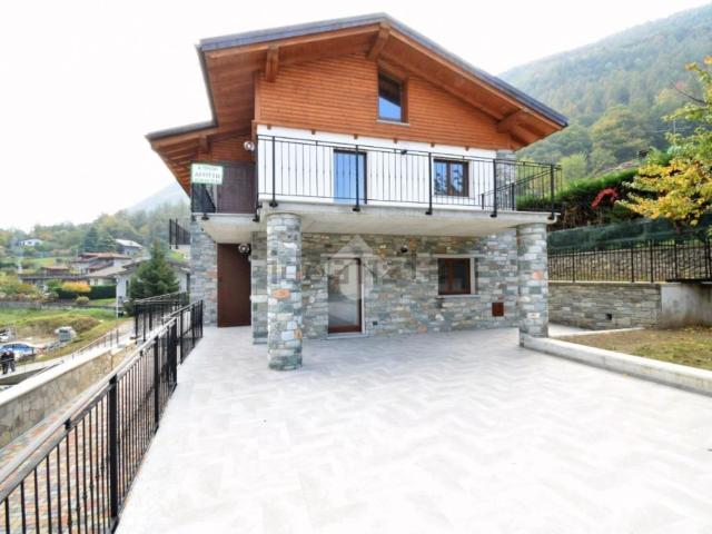 Appartamento in vendita a Pontey, Aosta