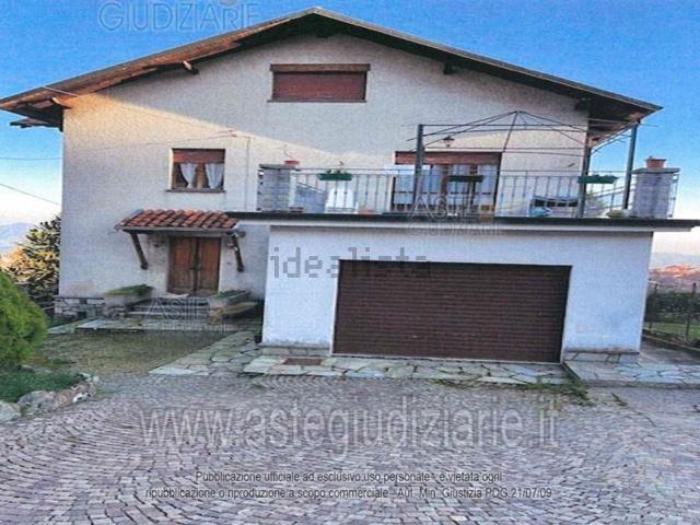 Appartamento in vendita a Valdilana, Piemonte